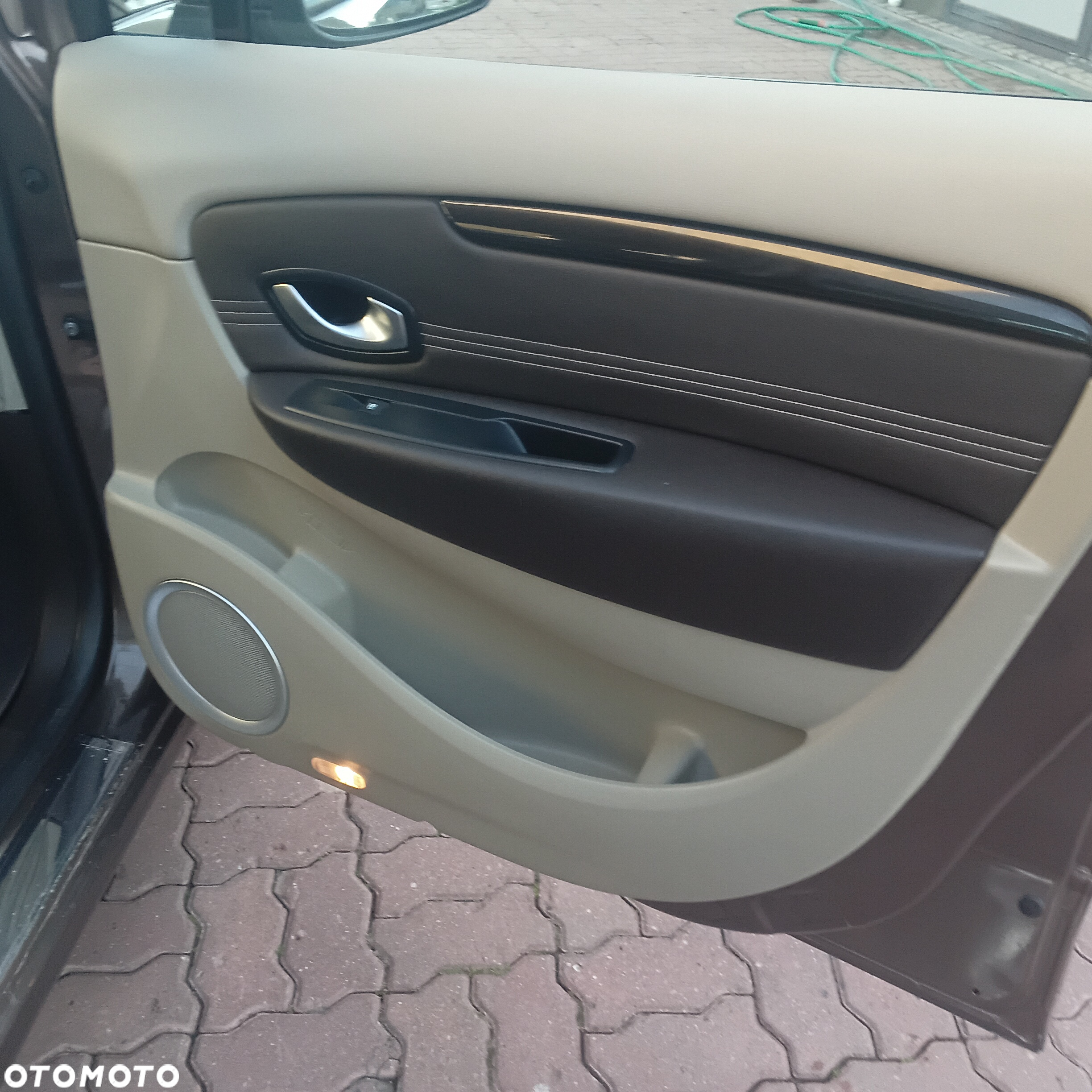 Renault Scenic - 4