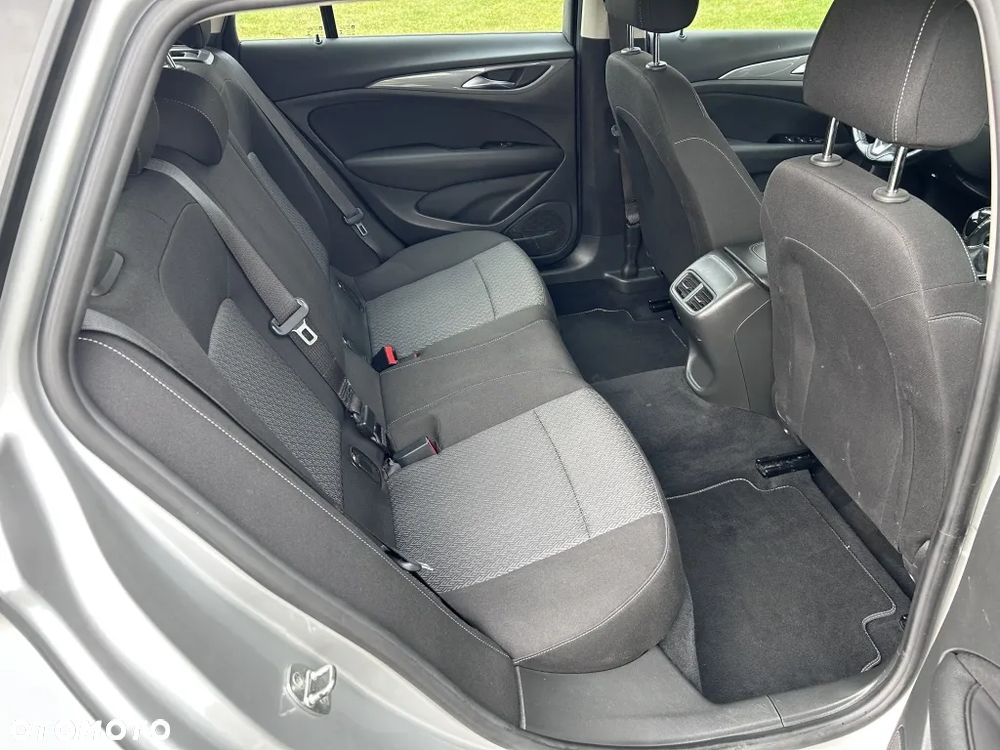 Opel Insignia Grand Sport 1.6 Diesel Business Edition - 18
