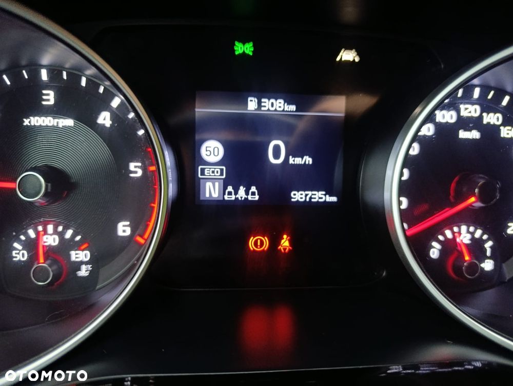 Kia Ceed 1.6 CRDi (48V Mild-Hybrid) Platinum - 23