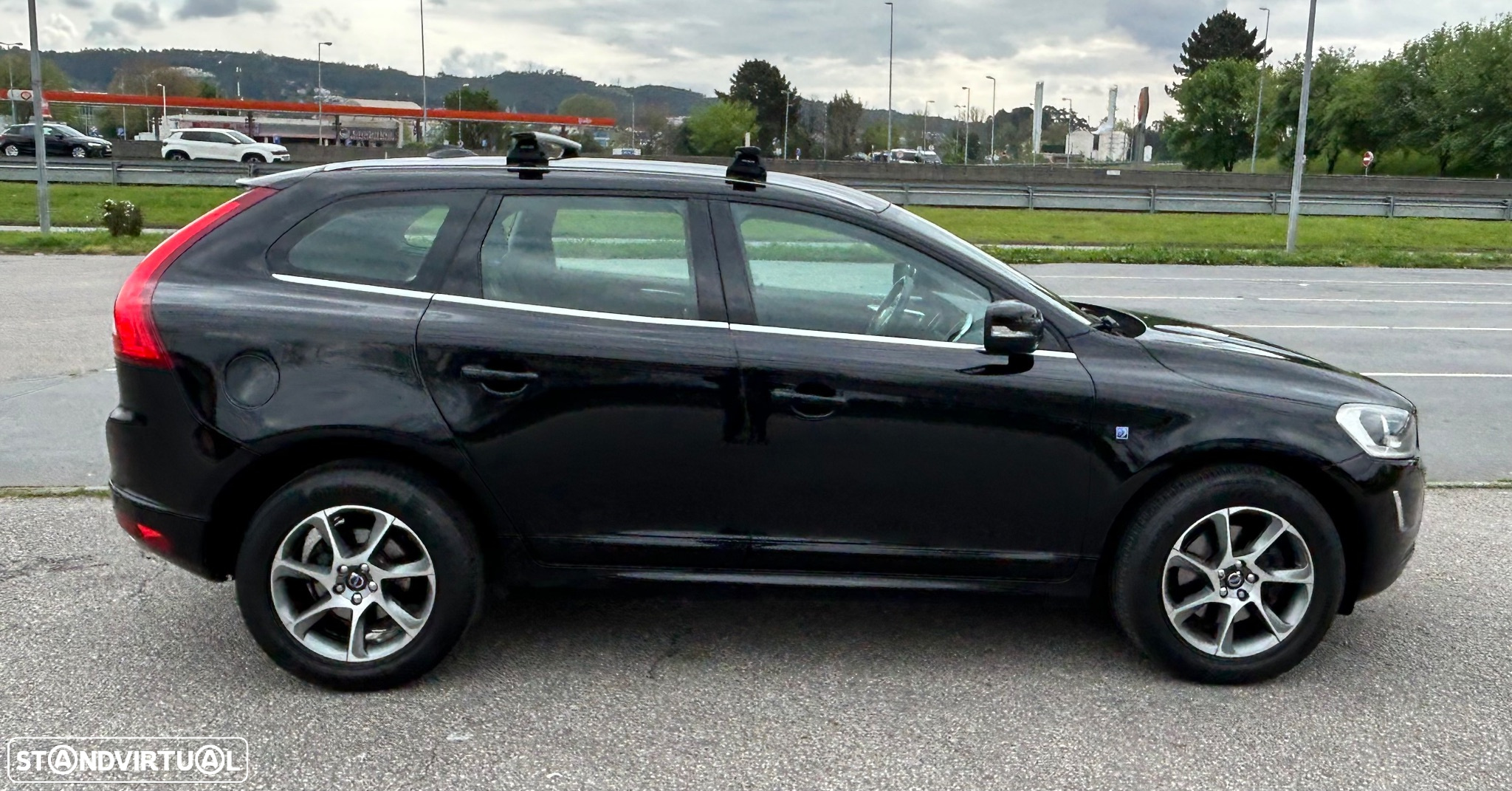Volvo XC 60 2.0 D4 VOR - 3