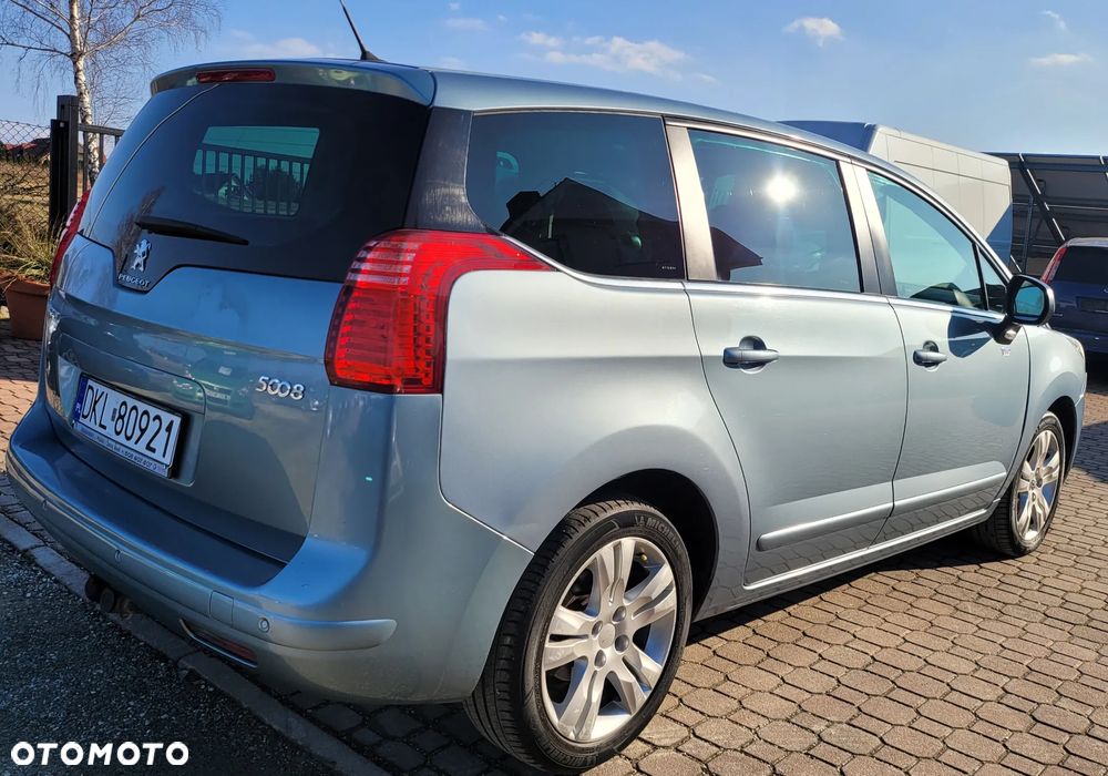 Peugeot 5008 1.6 THP Active 7os - 4