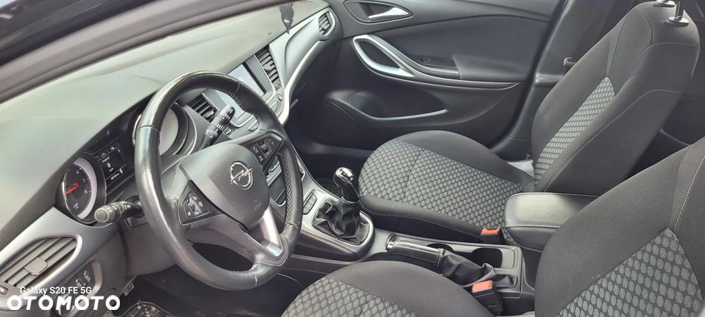 Opel Astra 1.2 T Edition S&S - 16