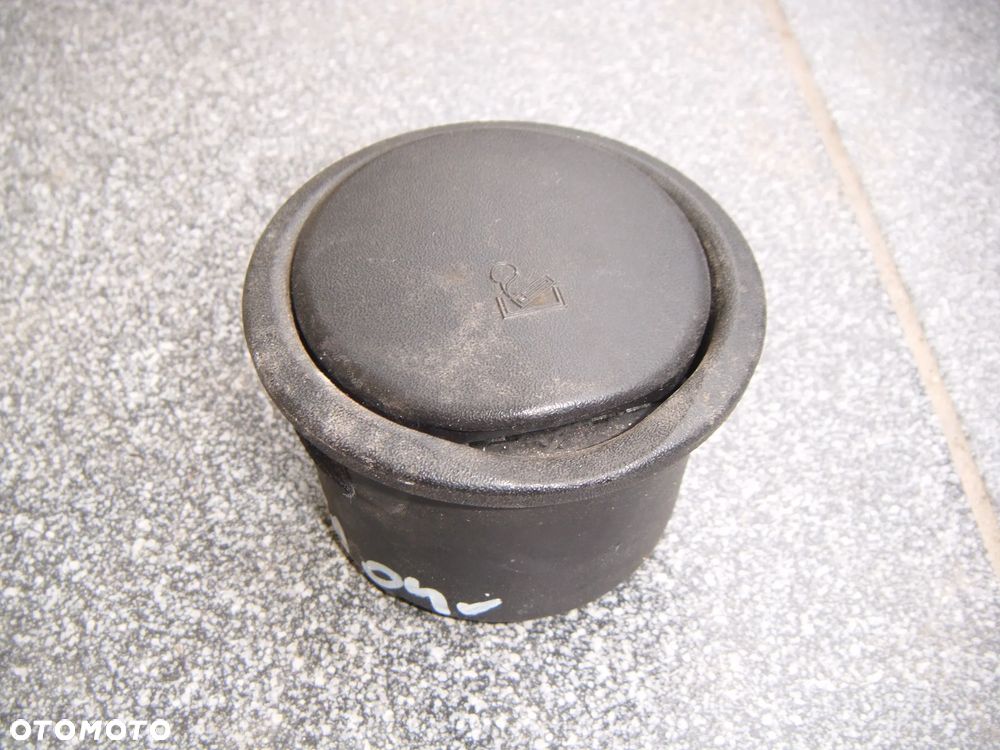 ford fiesta mk6 04r fusion popielniczka 2m51-5404788-a - 1