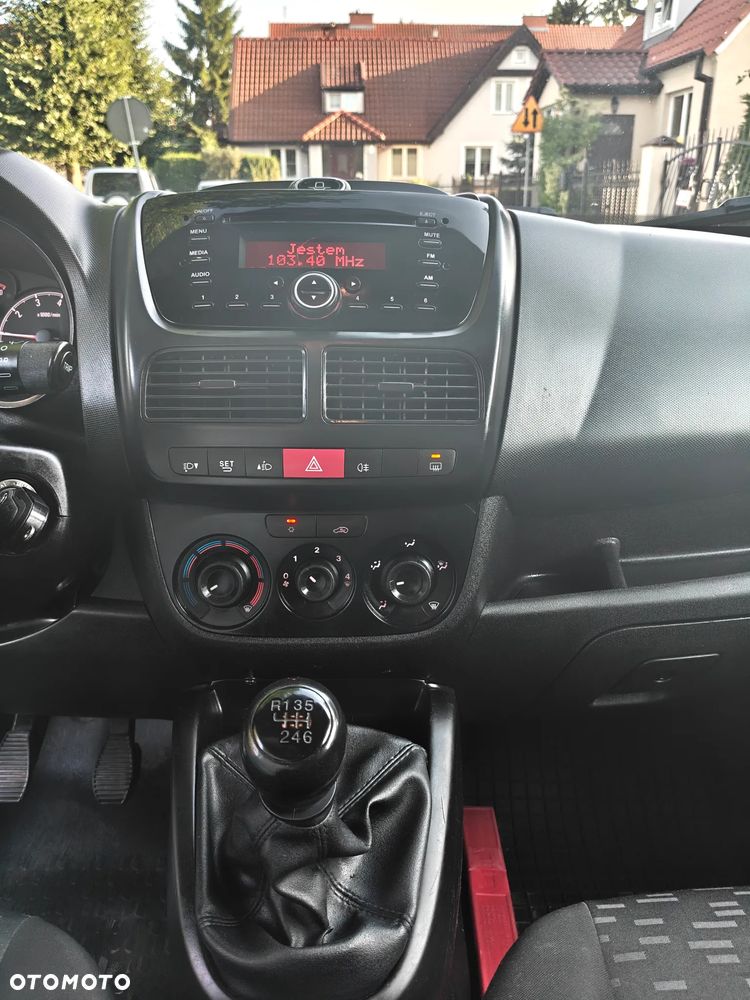 Opel Combo - 14