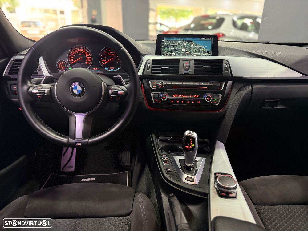 BMW 330 e iPerformance Pack M - 20