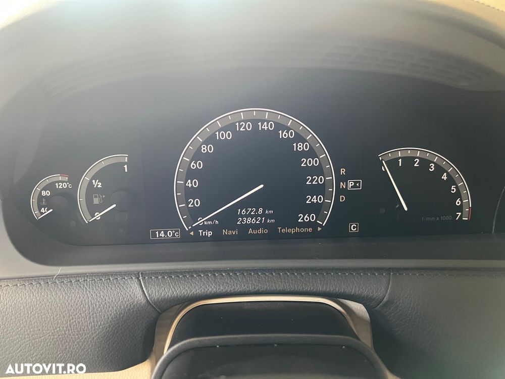 Mercedes-Benz CL 500 7G-TRONIC - 11