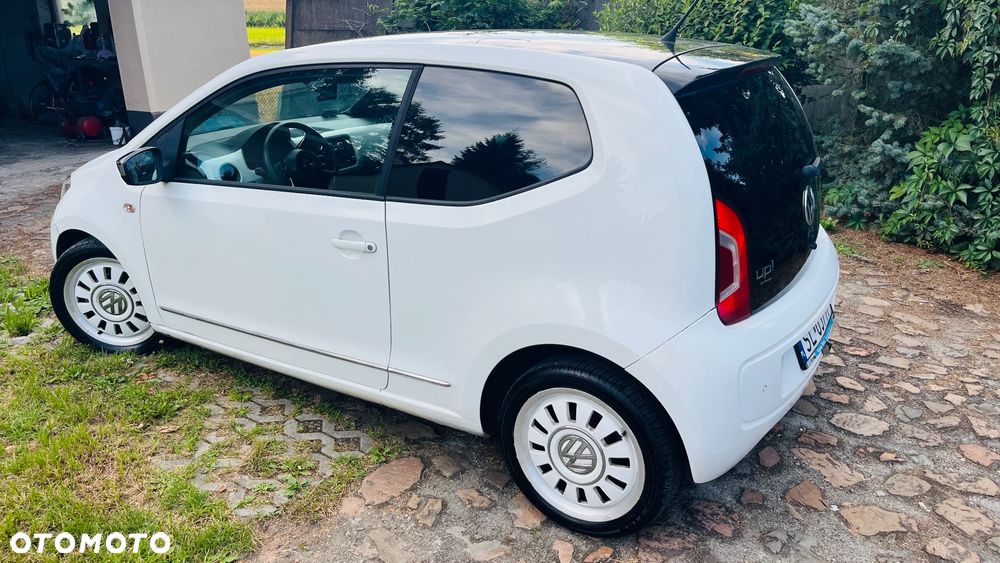 Volkswagen up! - 5