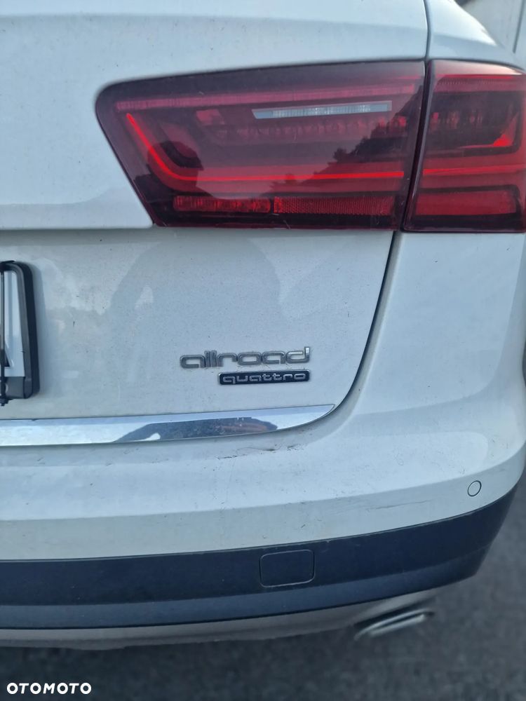 Audi A6 Allroad - 14