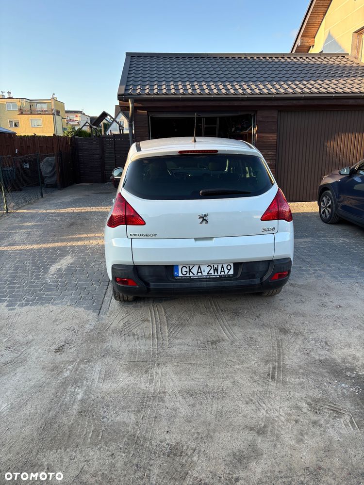 Peugeot 3008 1.6 HDi Trendy - 3