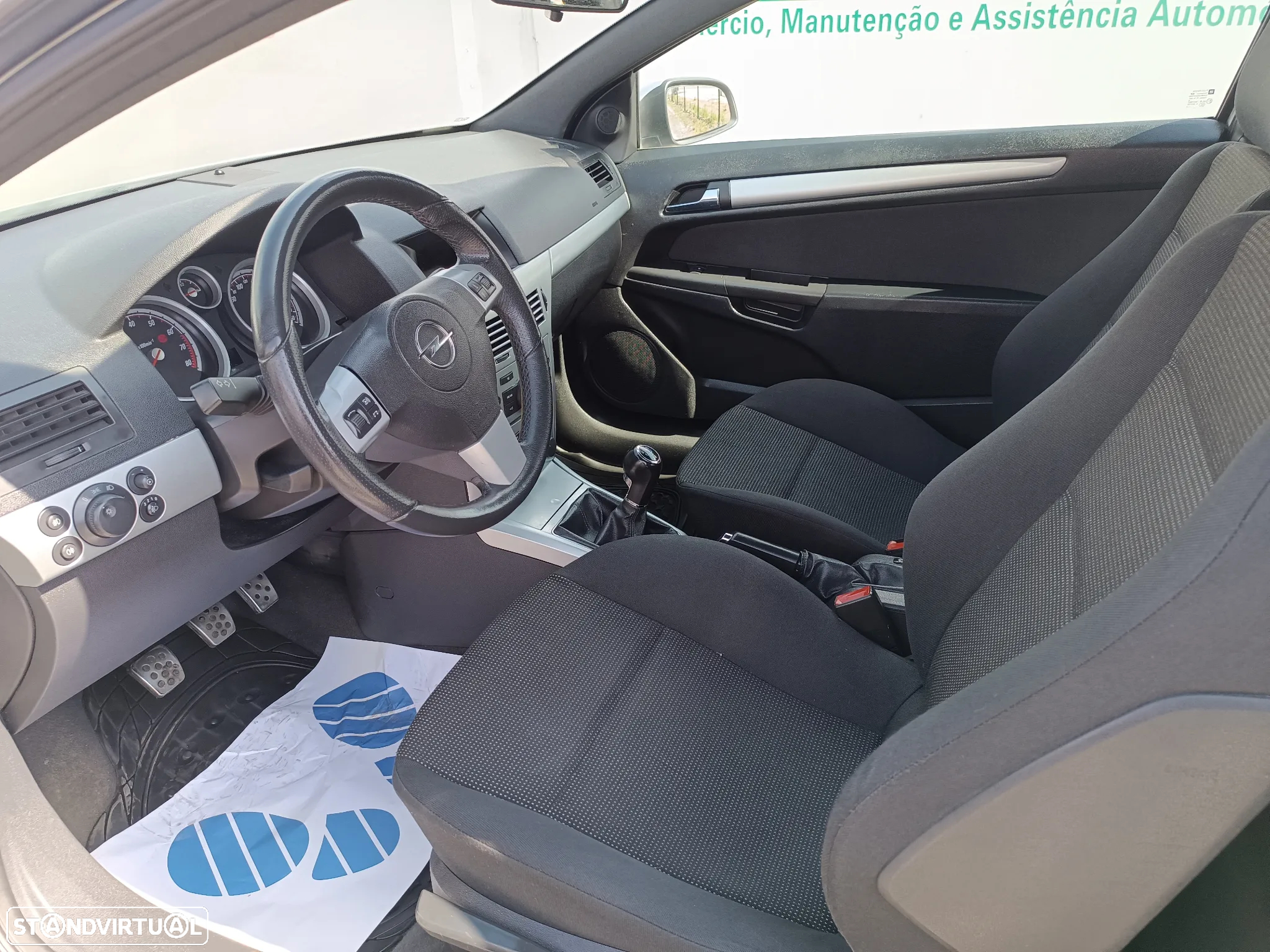 Opel Astra GTC 1.4 - 18