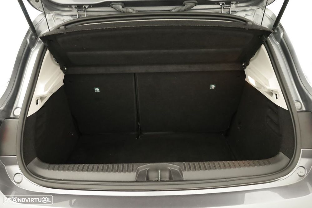 Renault Clio 1.0 TCe Evolution - 24