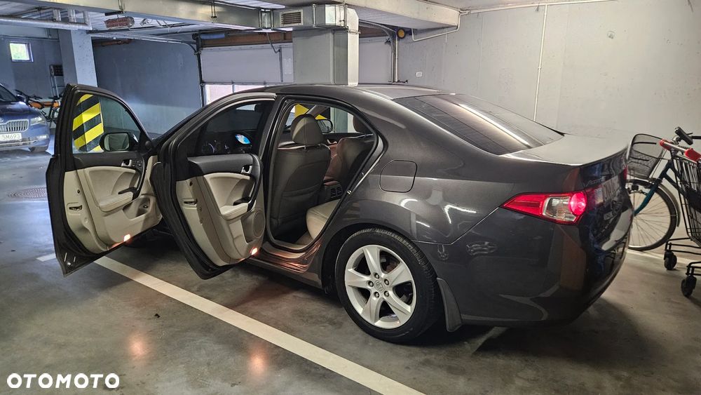 Honda Accord 2.2i-DTEC 180 Executive - 29