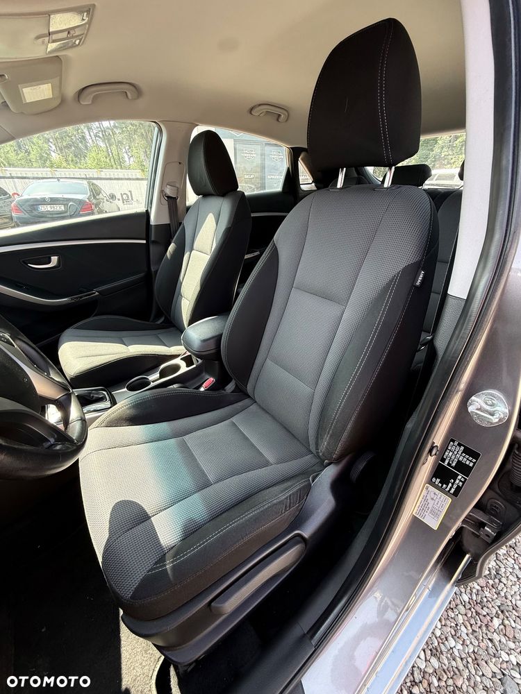 Hyundai i30 1.6 Automatik Style - 8