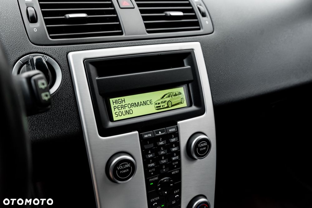 Volvo V50 DPF D3 Geartronic - 33