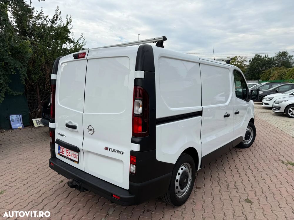 Opel Vivaro - 4