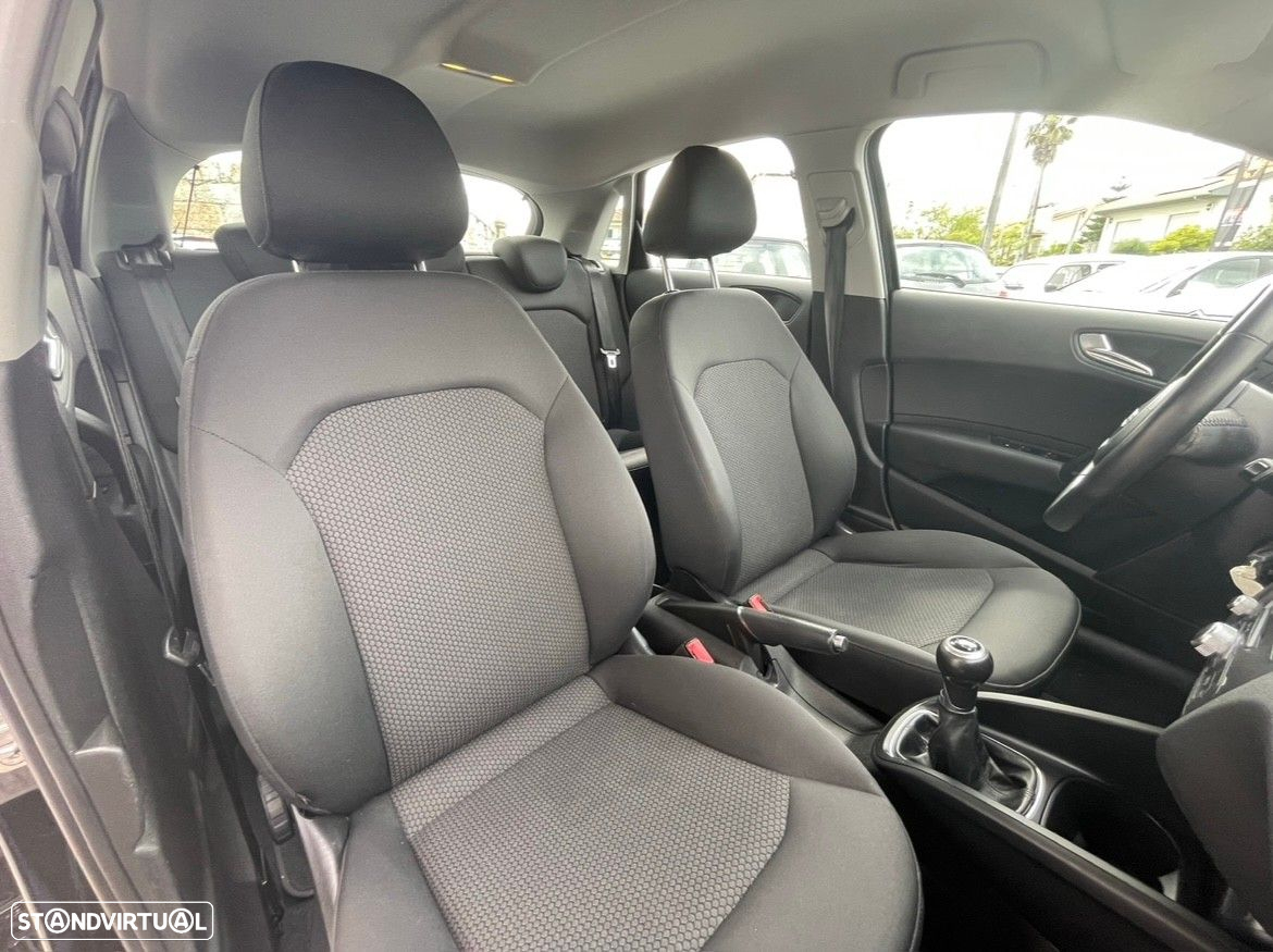 Audi A1 Sportback 1.6 TDI Ambition - 9