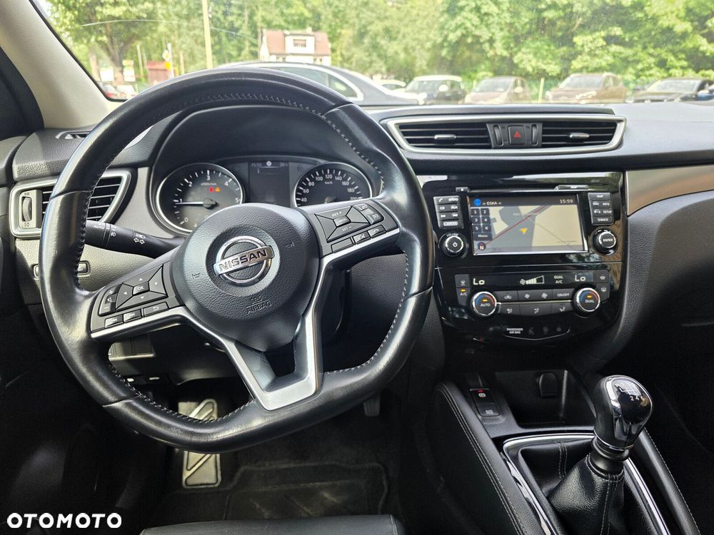 Nissan Qashqai - 11