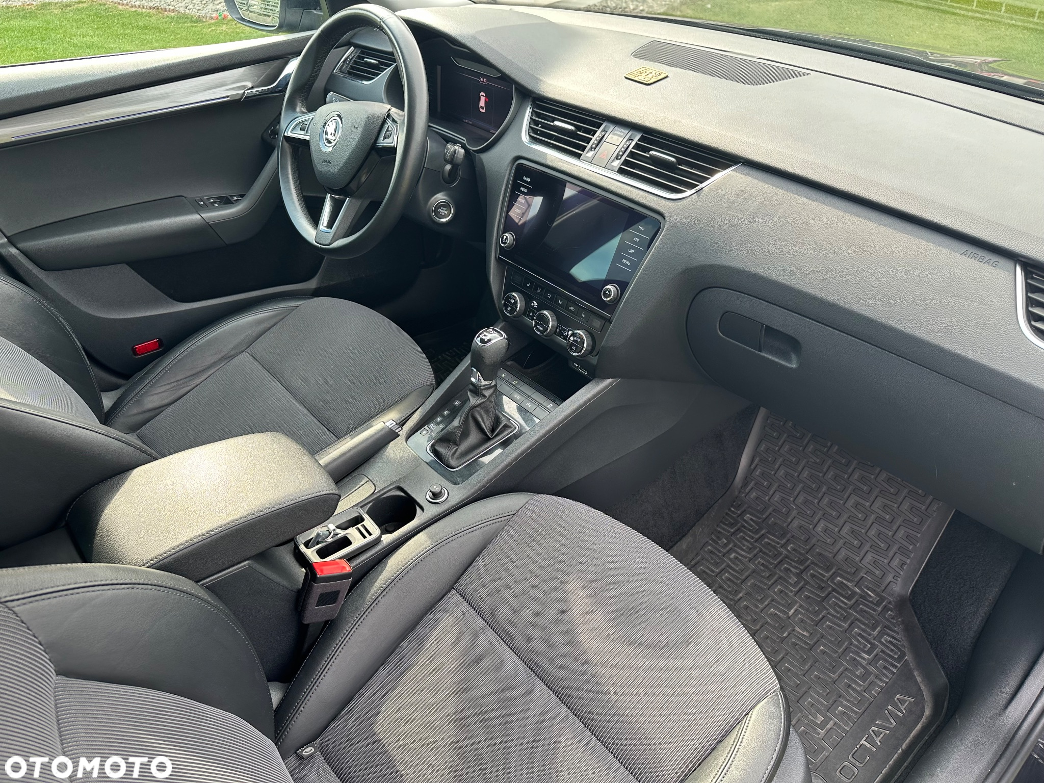 Skoda Octavia 2.0 TDI 4x4 Style DSG - 6