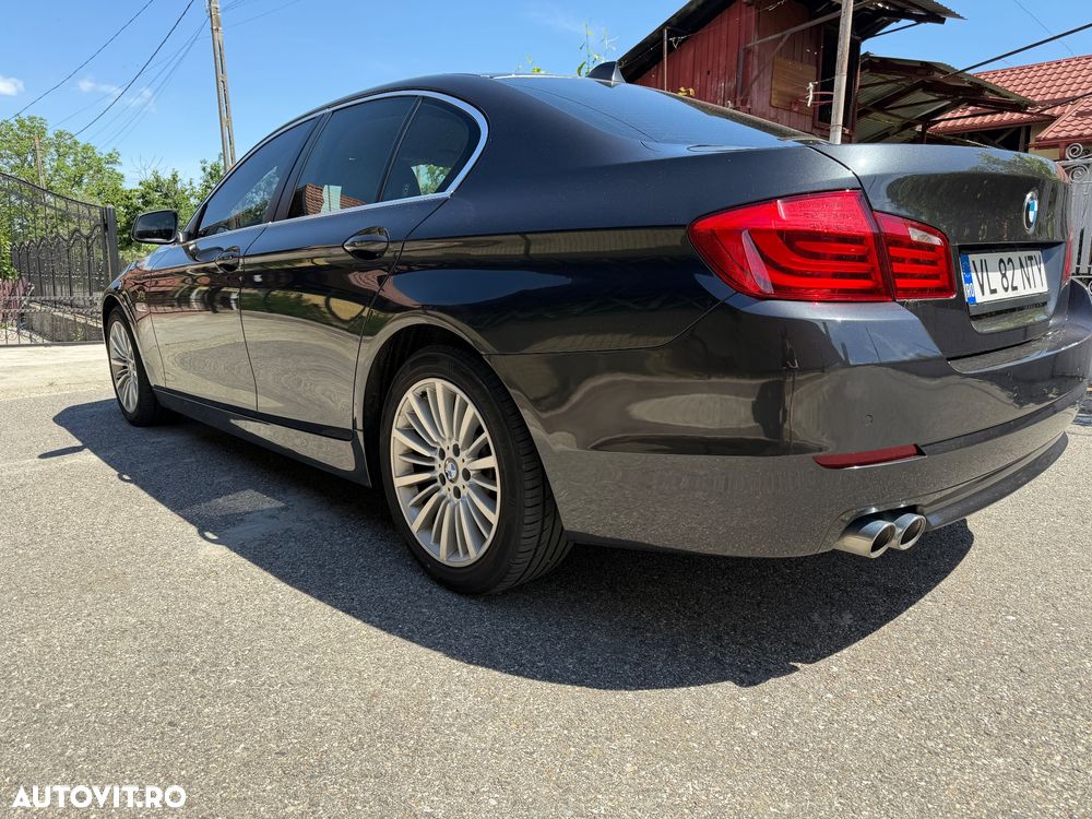 BMW Seria 5 525d Sport-Aut. Modern Line - 7