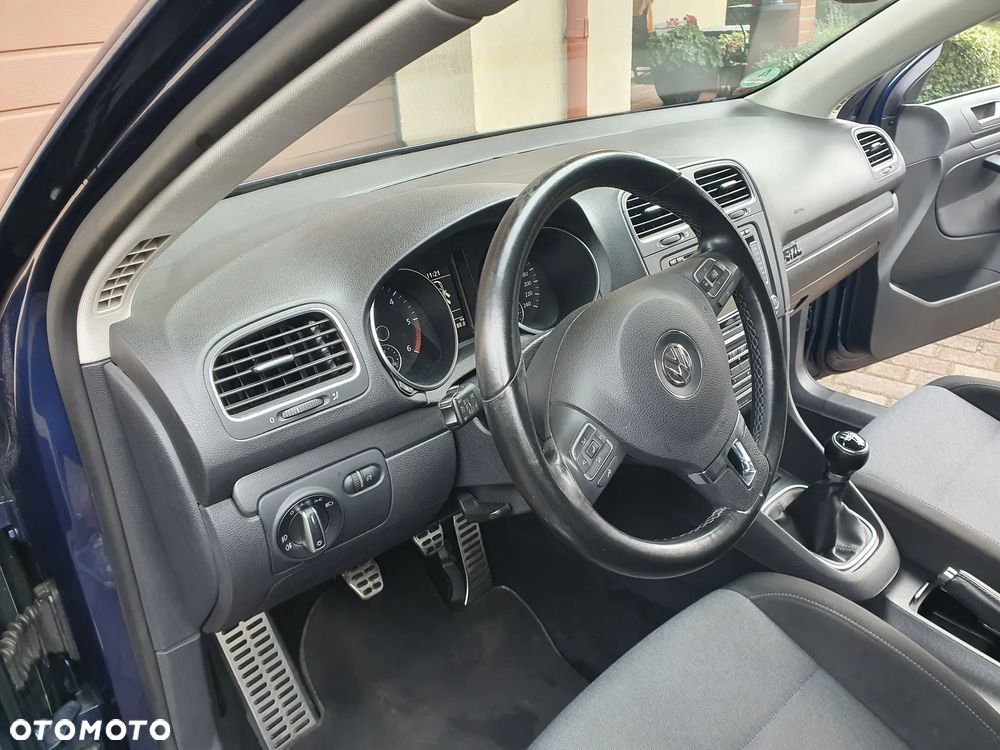 Volkswagen Golf 1.6 TDI DPF BlueMotion Technology Style - 10