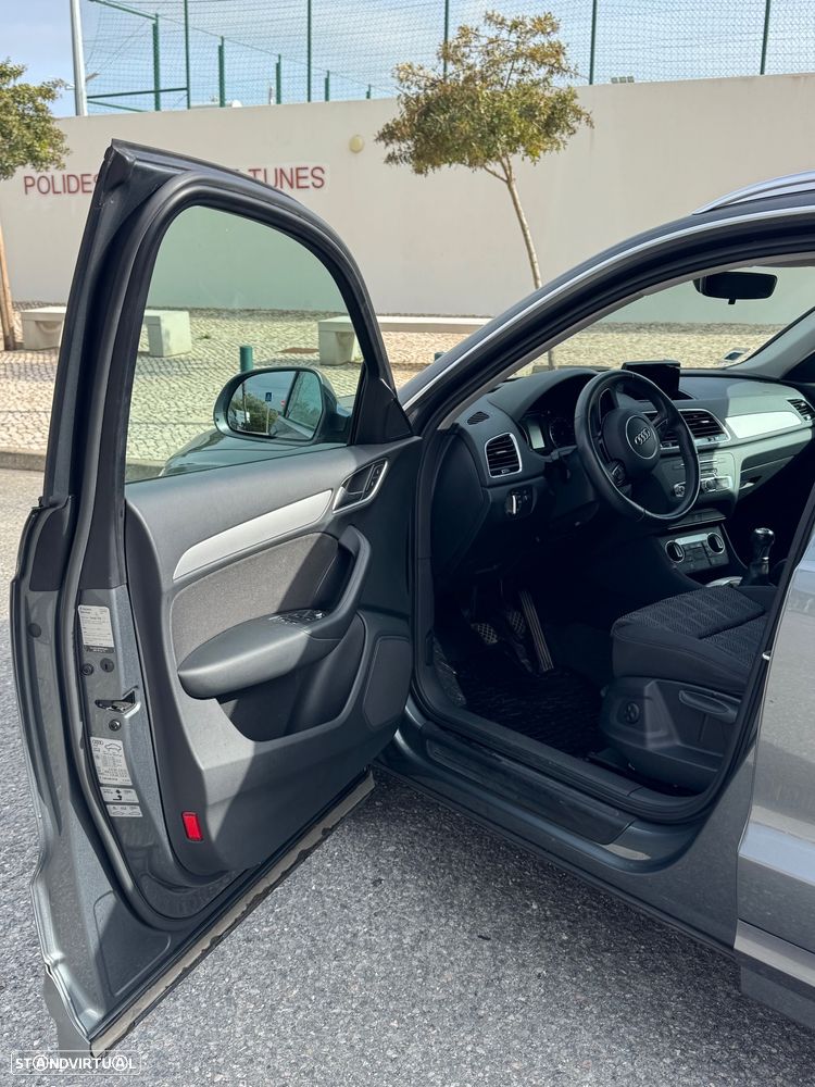 Audi Q3 2.0 TDI Sport - 10