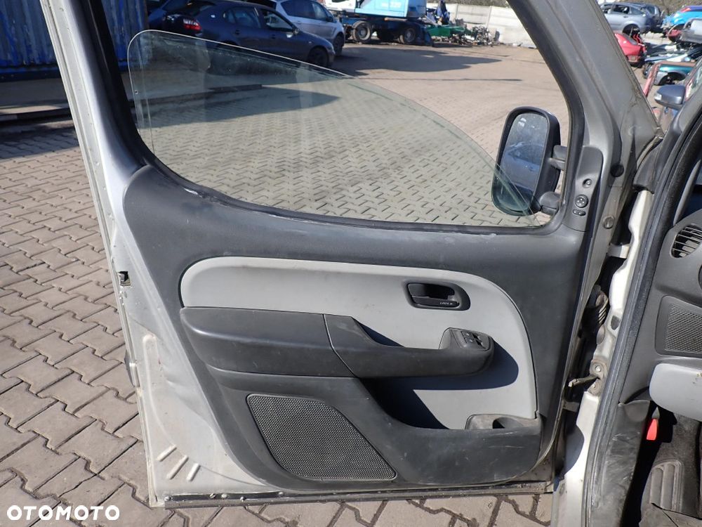 CZĘŚCI - Fiat Doblo I 1,3 JTD Multijet 75KM LIFT 2006r. INDEX - 9926 - 10