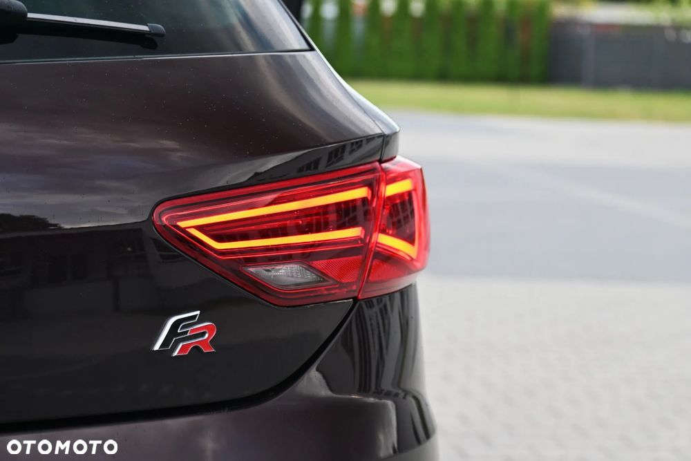 Seat Leon 1.8 TSI Start&Stop DSG FR - 21