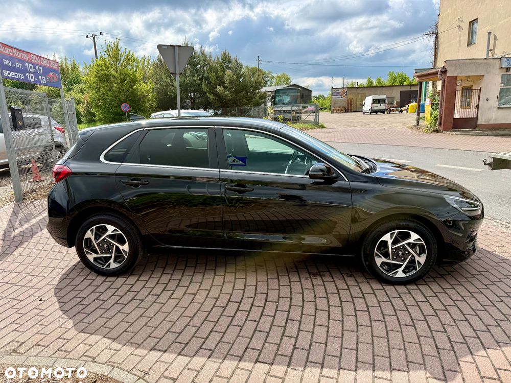 Hyundai i30 1.5 T-GDI 48V-Hybrid Advantage - 25