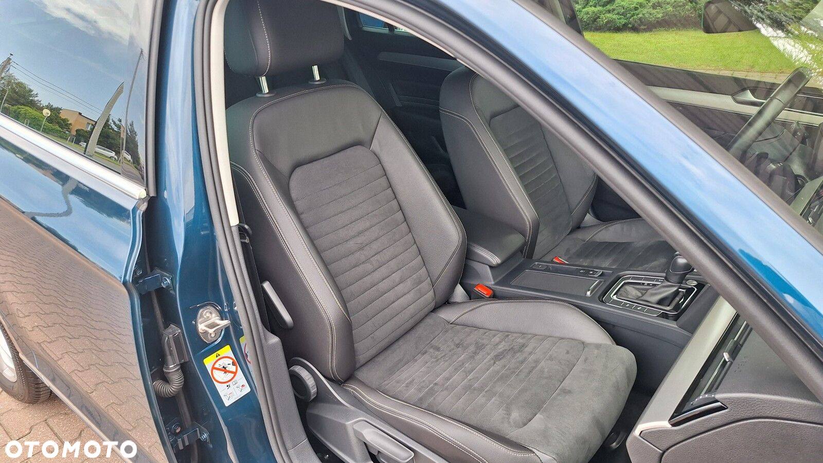 Volkswagen Passat 2.0 TDI EVO Elegance DSG - 16