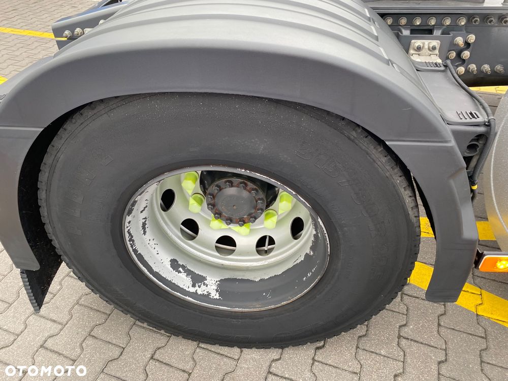 Renault T480 Sleeper Cab - 7