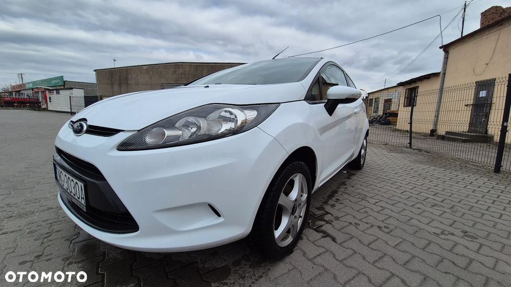 Ford Fiesta 1.25 Trend Edition - 9