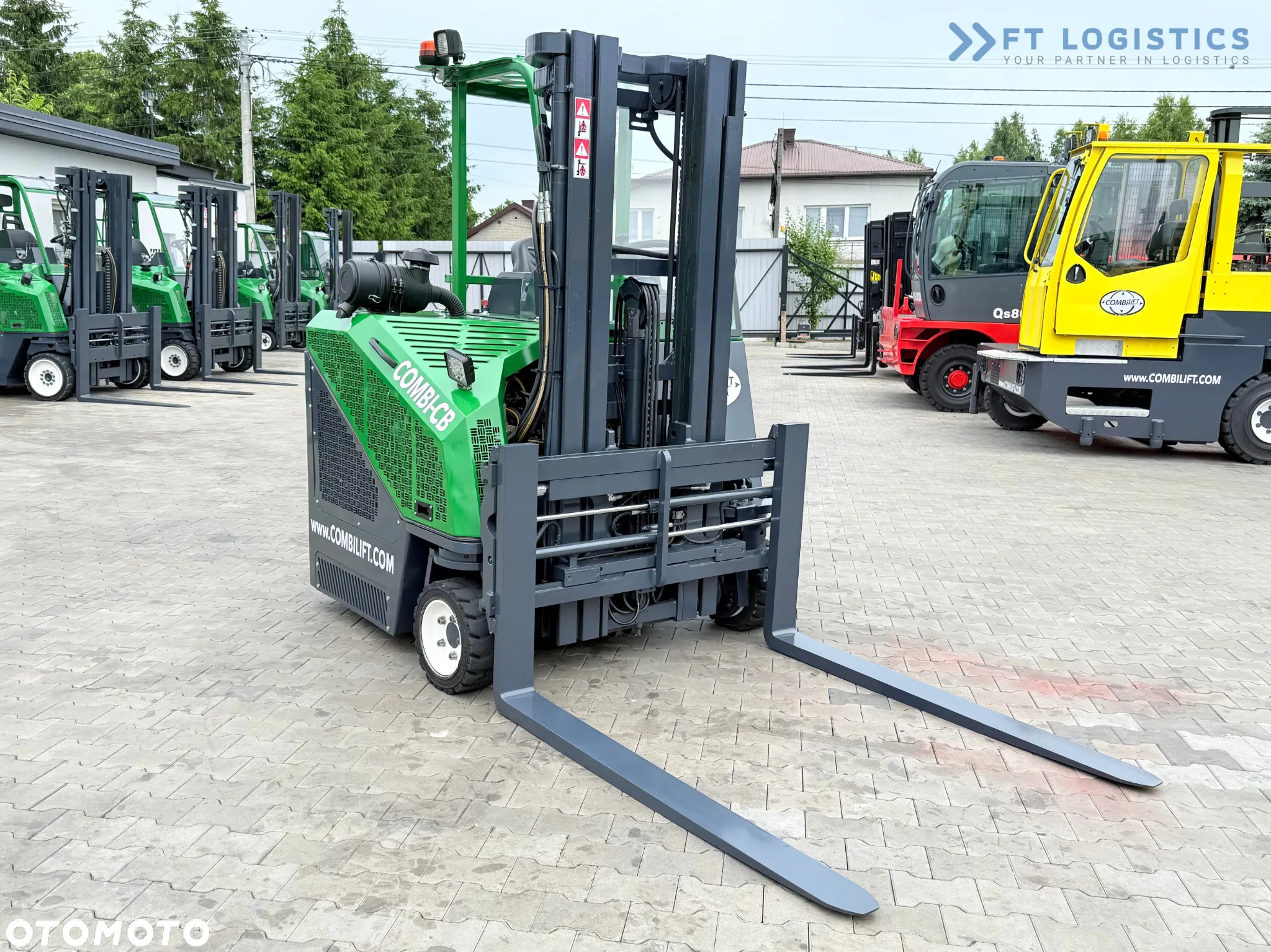 Combilift CB3000 / DIESEL / TRIPLEX 4900MM / WOLNY SKOK / PRZESUW WIDEŁ / POZYCJONER / WIDŁY 1500MM / JAK NOWY - 5