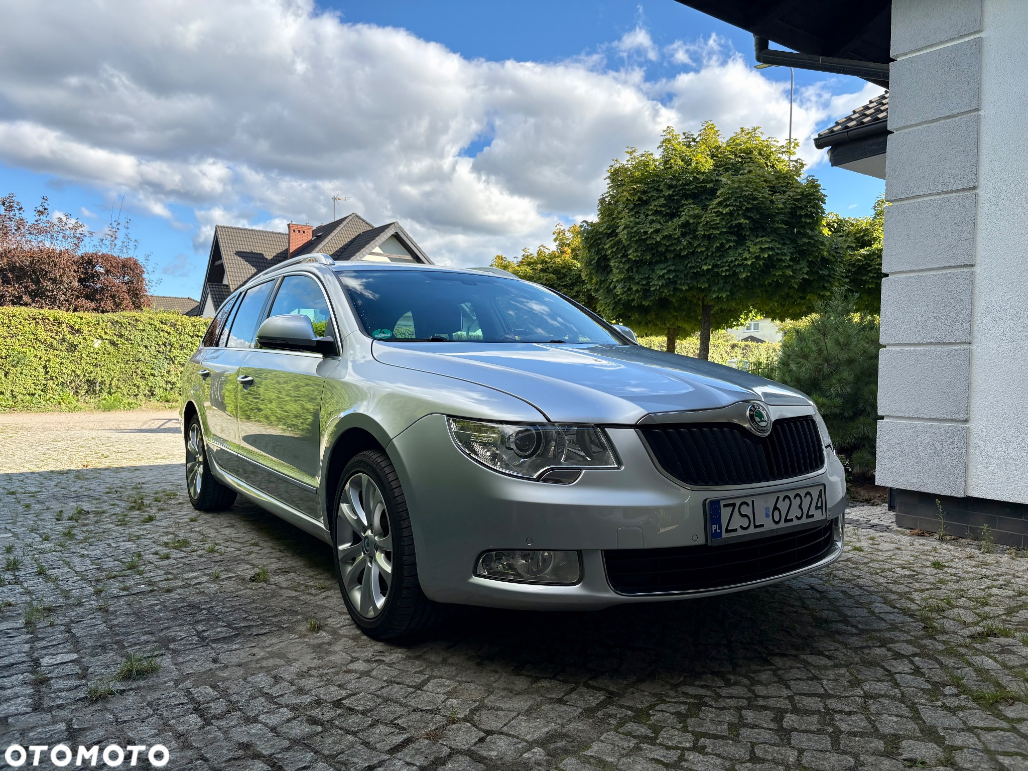 Skoda Superb 2.0 TDI Elegance DSG - 5
