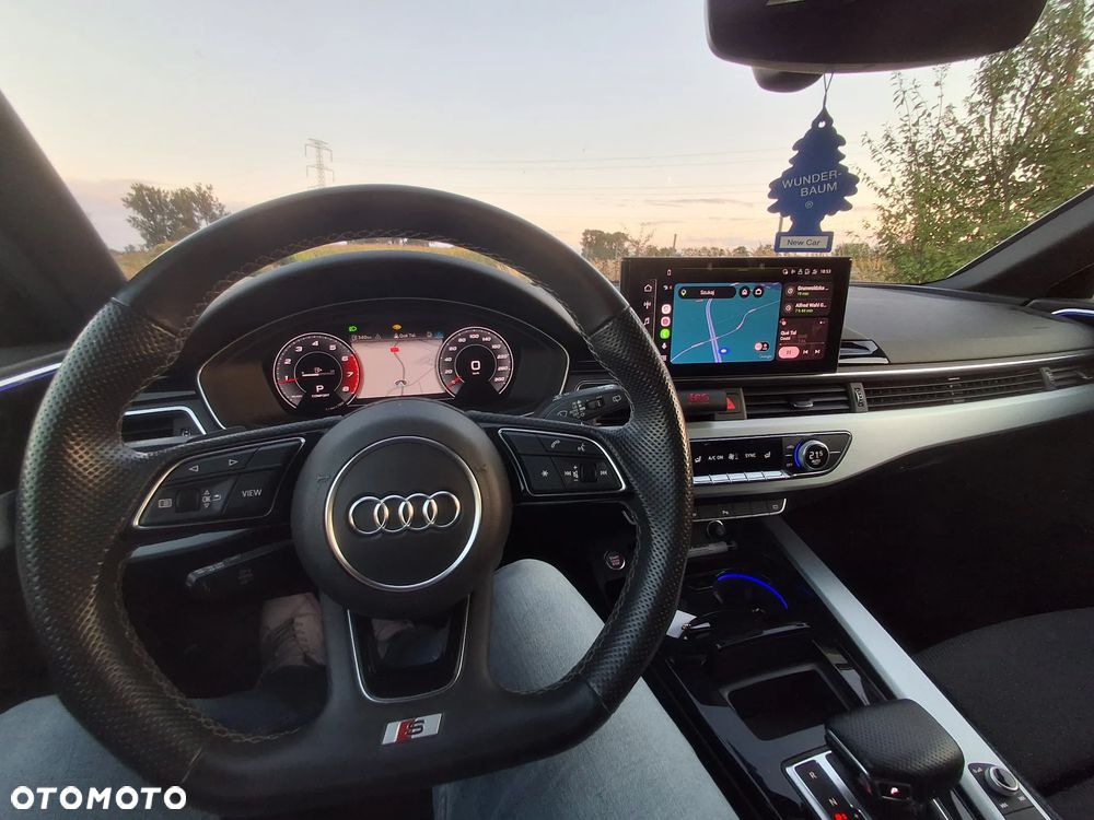 Audi A4 Avant - 9
