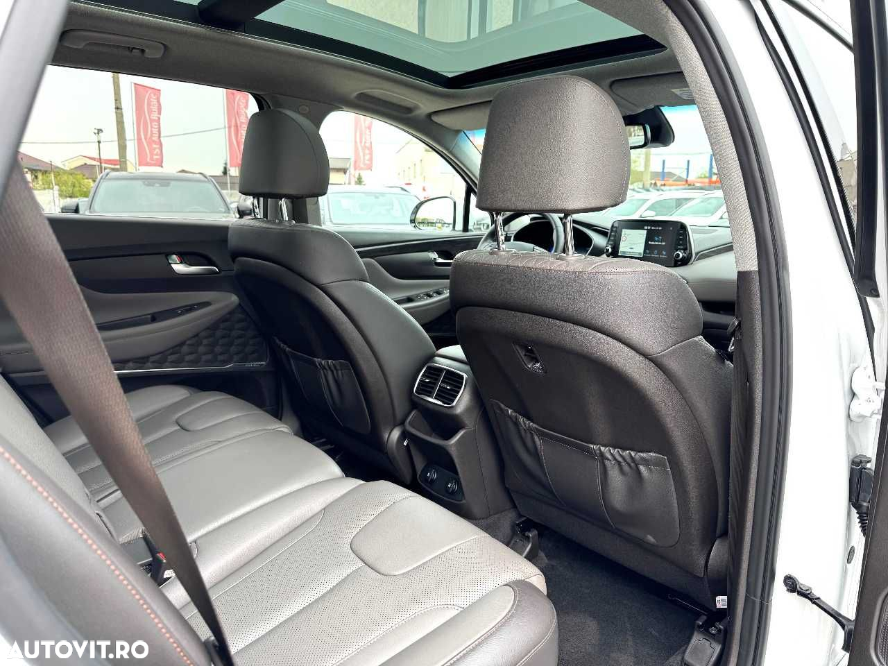 Hyundai Santa Fe - 19