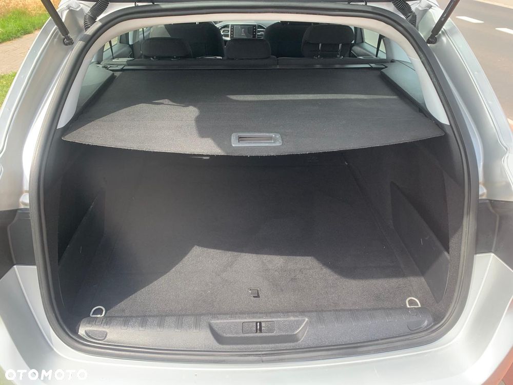 Peugeot 308 SW 1.6 BlueHDi Active S&S EAT6 - 25