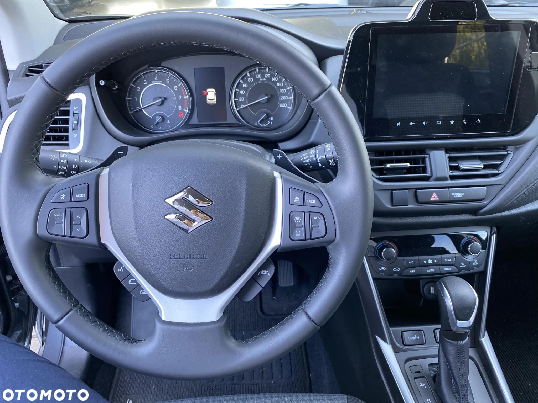 Suzuki SX4 S-Cross 1.5 DualJet Hybrid Premium Plus SP 4WD AGS - 13