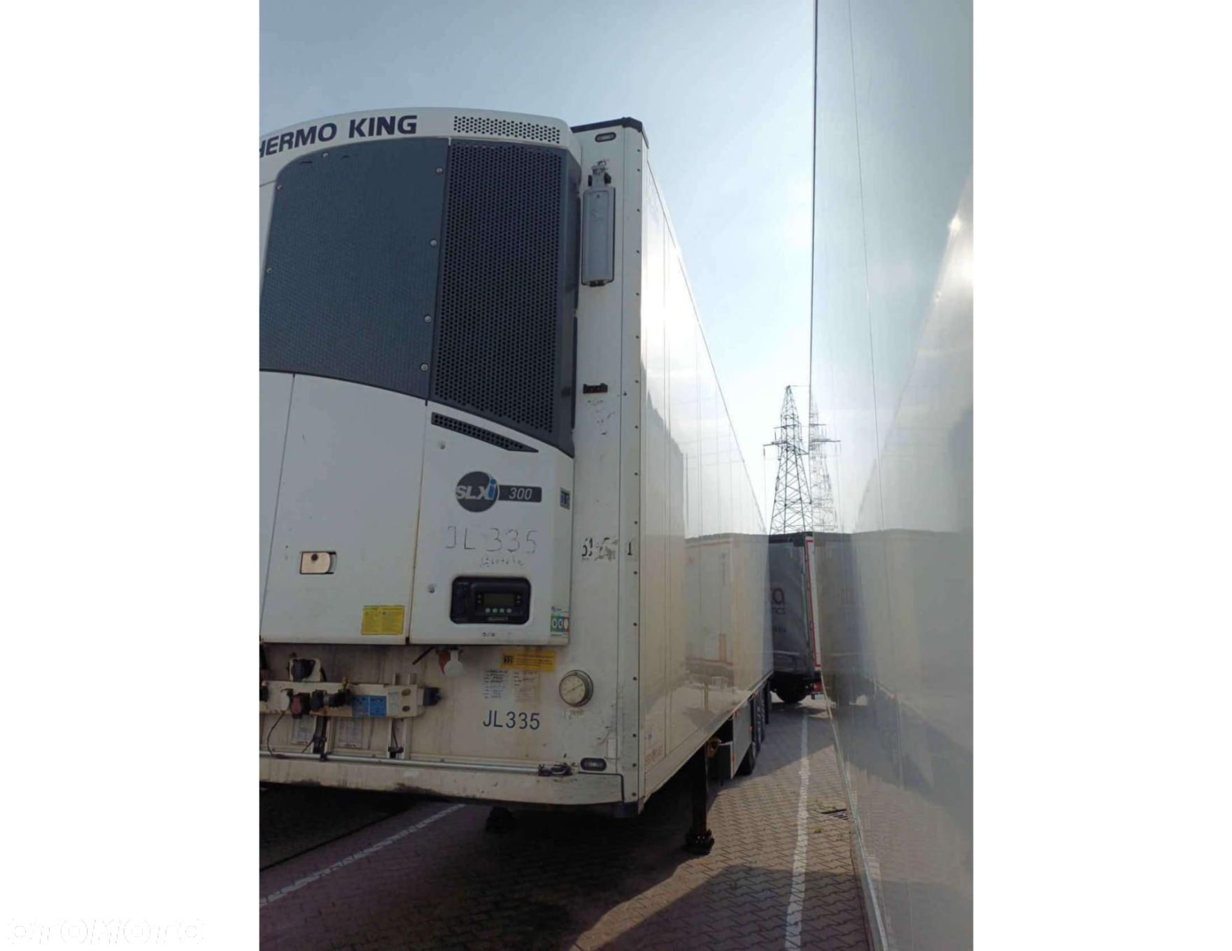 Schmitz Cargobull SKO Double Deck FP 45 ThermoKing SLXi 300 Lifting Axle - 3