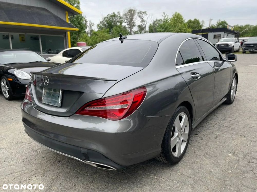 Mercedes-Benz CLA 250 4-Matic AMG Line - 4