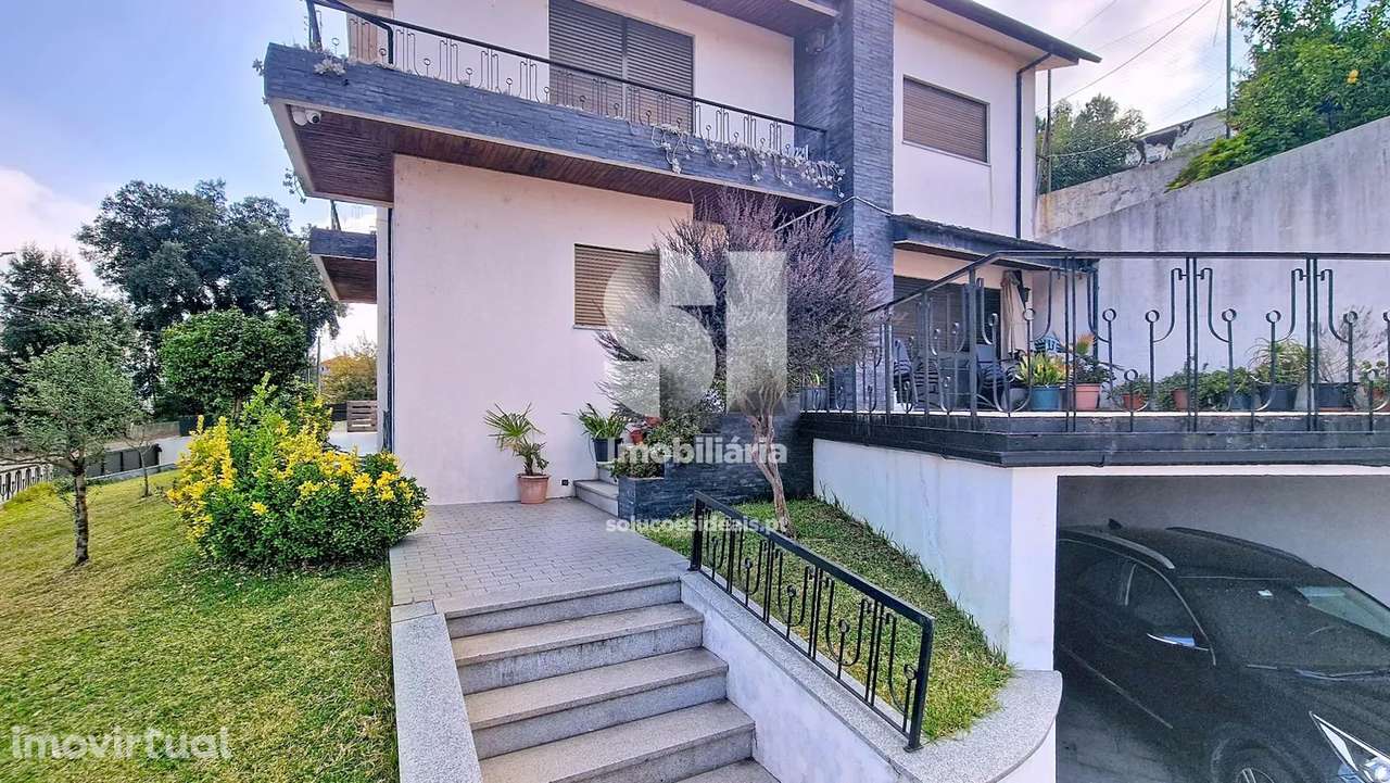 Moradia Independente - Rebordosa - Paredes - Localização premium - Grande imagem: 3/48