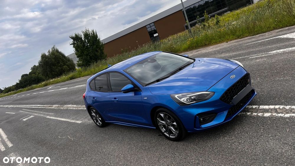 Ford Focus 1.0 EcoBoost mHEV ST-Line - 11