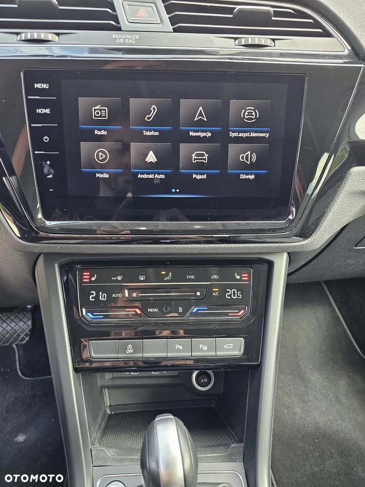 Volkswagen Touran 2.0 TDI BMT Comfortline DSG - 24
