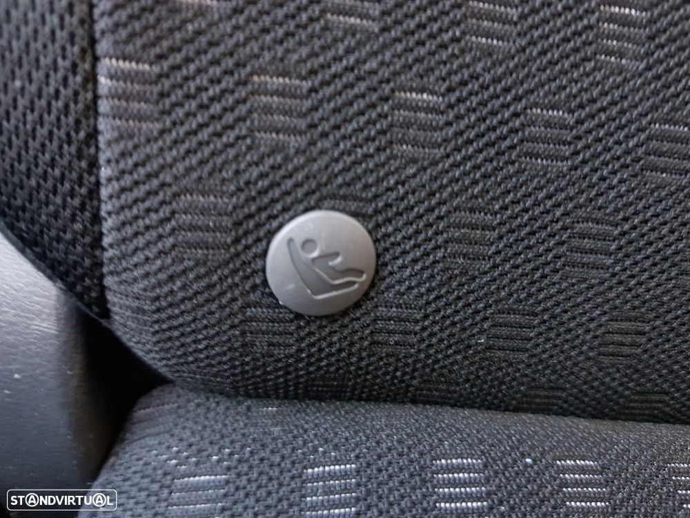 Toyota Urban Cruiser 1.33 VVT-i Sol - 38