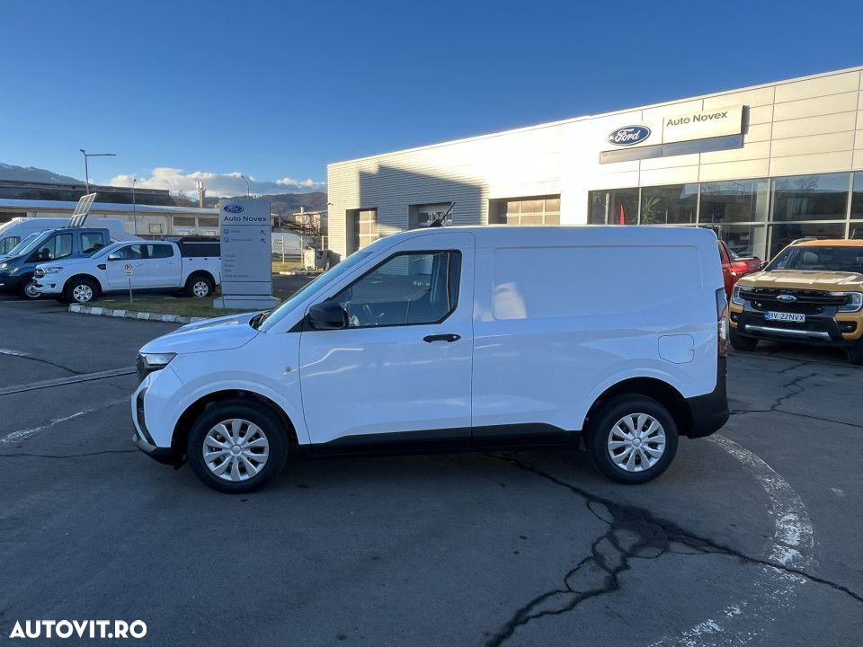 Ford Transit Courier - 2