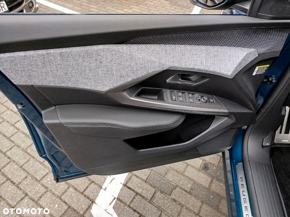 Peugeot 5008 - 12