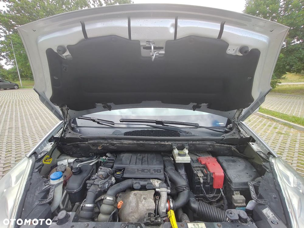 Peugeot Partner 1.6 HDi Trendy - 14