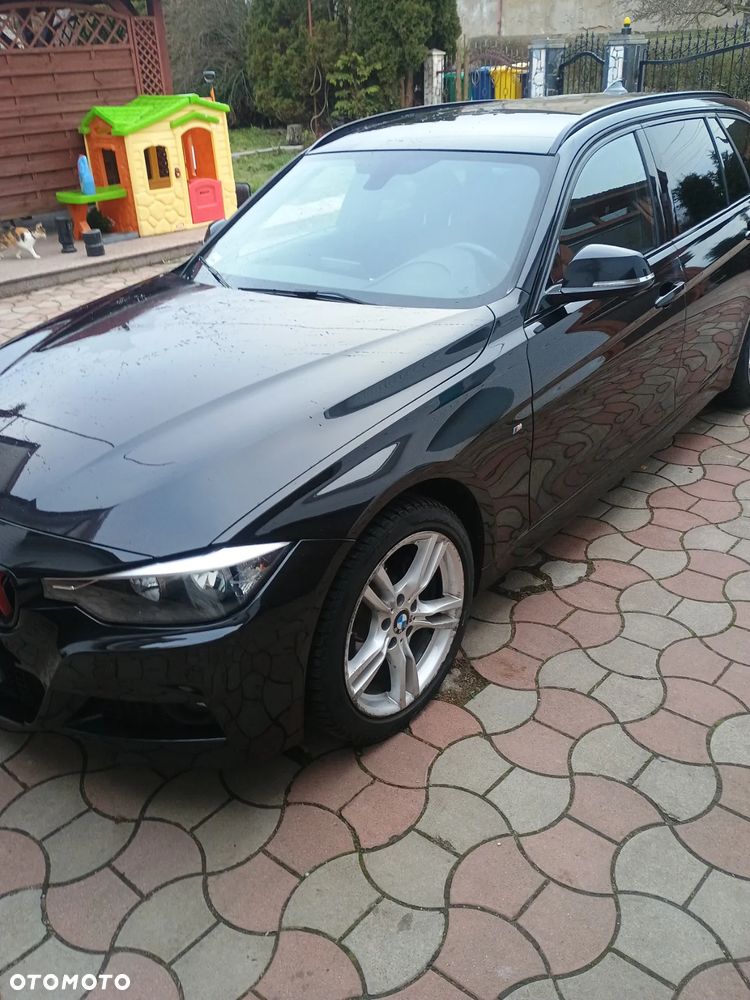 BMW Seria 3 318d xDrive M Sport - 11