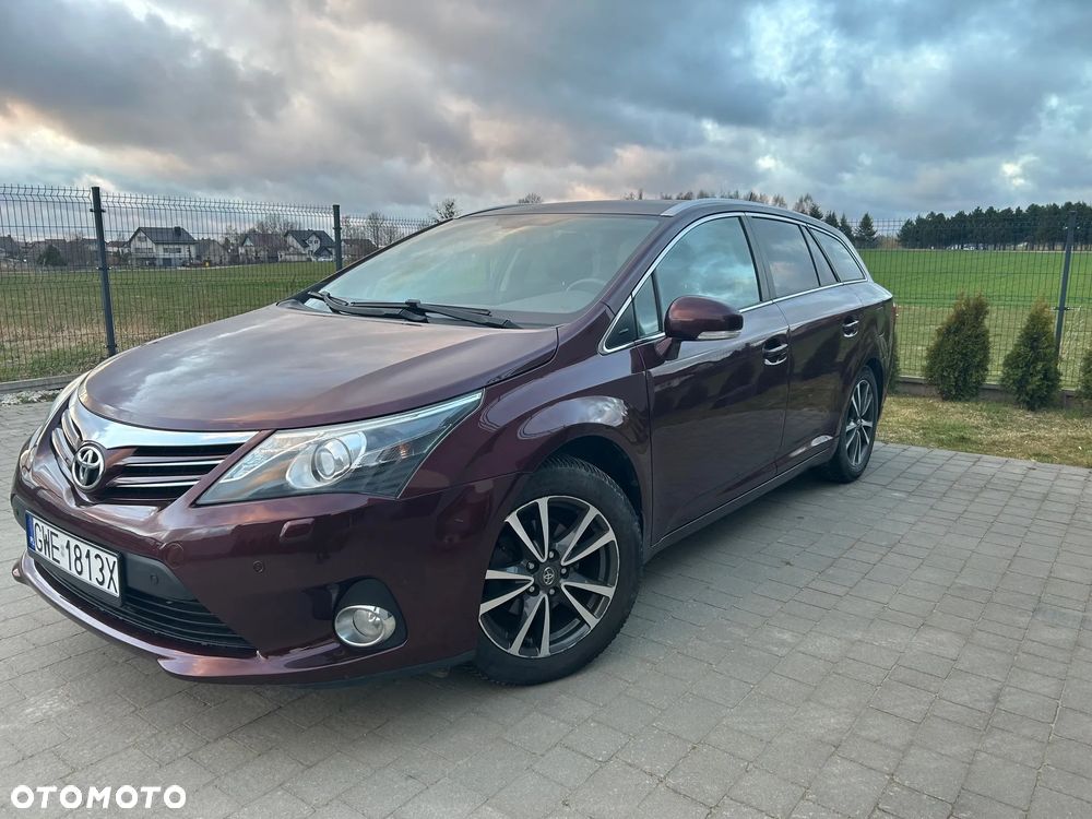 Toyota Avensis 2.0 Premium EU5 MS - 1
