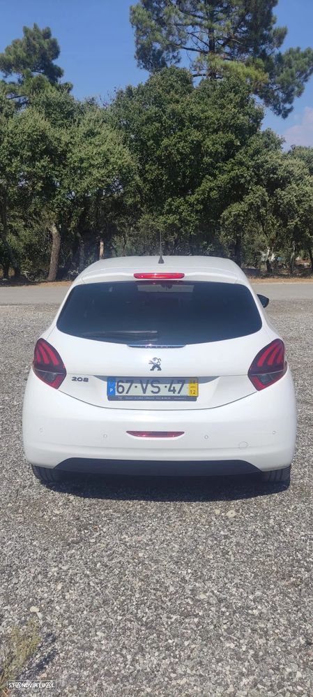 Peugeot 208 1.5 BlueHDi Signature - 3