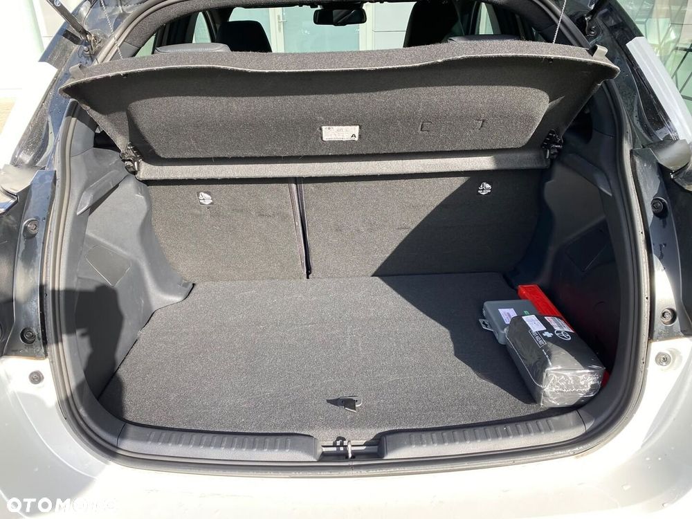 Toyota Yaris Hybrid 1.5 Premiere Edition - 32